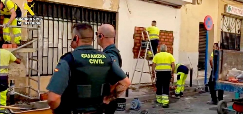 La Guardia Civil desarticula una importante trama de puntos de venta de sustancias estupefacientes en Mairena del Aljarafe con diez detenidos