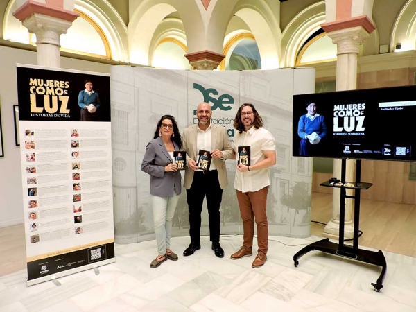 ‘Mujeres como la luz': la fuerza de las mujeres indígenas de Ecuador iluminan la Casa de la Provincia de la Diputación