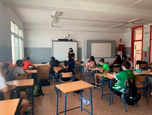 Coria Del R&iacute;o ofrece a los j&oacute;venes itinerarios para la igualdad de g&eacute;nero en los institutos