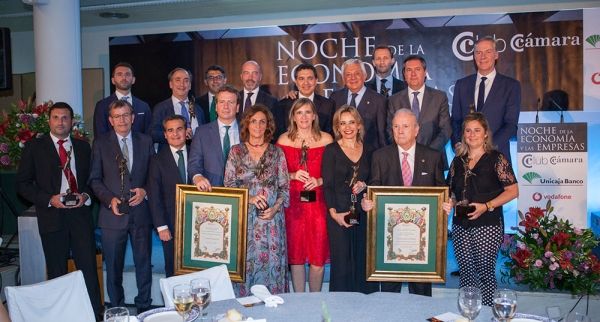 La Cámara de Comercio de Sevilla galardona a nueve empresas en la &quot;Noche de la Economía&quot;