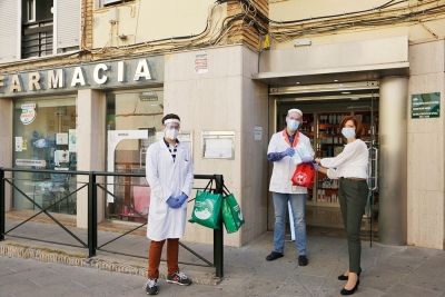 El Ayuntamiento de Mairena del Aljarafe distribuye mascarillas homologadas a los mayores de 60