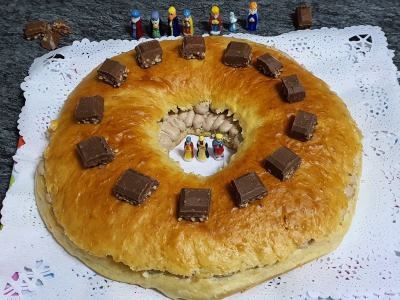 C&oacute;mo preparar Rosc&oacute;n de Reyes de turr&oacute;n de chocolate en casa