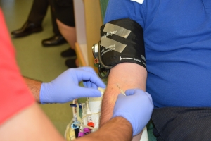 El Centro de Transfusi&oacute;n Sangu&iacute;nea de Sevilla hace un llamamiento a donar sangre por las &ldquo;bajas reservas&rdquo; tras las fiestas navide&ntilde;as