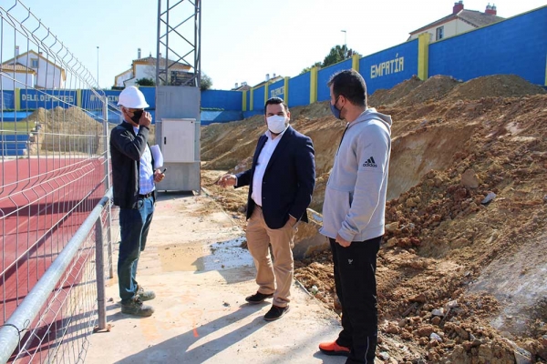 Comienza la construcci&oacute;n de la  nueva grada del Estadio Nuevo San Jos&eacute; de Gines