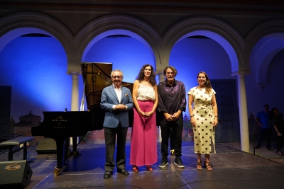 La XLVI Noche Flamenca Ecijana arranca con un lleno absoluto en el concierto de David Peña 