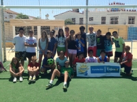Los j&oacute;venes de Sanl&uacute;car, tras una Master Class de F&uacute;tbol.