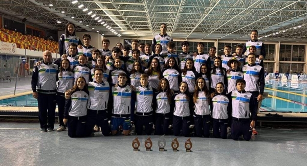 Terceros de Andaluc&iacute;a Absoluto y subcampeones de Andaluc&iacute;a J&uacute;nior