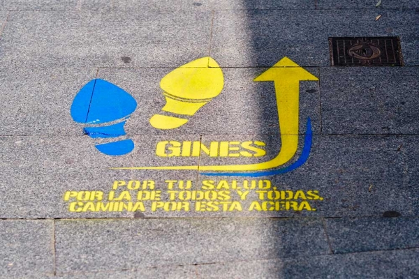 Se&ntilde;alizaci&oacute;n especial en Gines para ayudar a mantener la distancia social