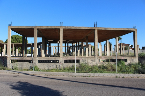 El Ayuntamiento de Gines insta al Gobierno a consignar en sus presupuestos el dinero necesario para construir el nuevo cuartel de la Guardia Civil