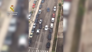 Detenidos los autores del robo en un veh&iacute;culo estacionado en un centro comercial de San Juan de Aznalfarache