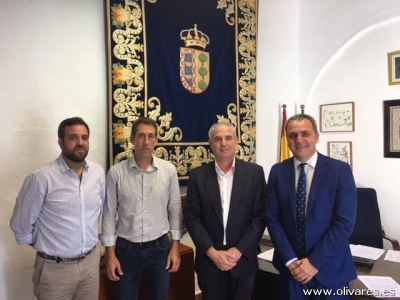 El Ayuntamiento de Olivares firma un convenio de colaboraci&oacute;n con el Real Betis Energ&iacute;a Plus para la promoci&oacute;n del baloncesto en Olivares
