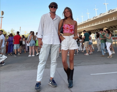 Dos j&oacute;venes sevillanos que estudian en Estados Unidos lanzan una marca de ropa oversize y unisex