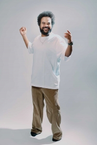 Foto del artista Carlos Jean