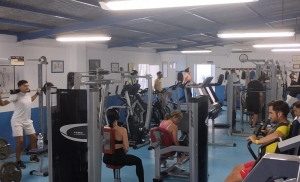 Hu&eacute;var mantendr&aacute; su gimnasio abierto hasta el 15 de Agosto tras la gesti&oacute;n del nuevo equipo de Gobierno