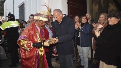 El Heraldo Real llega a Tomares y anuncia la inminente visita de los Reyes Magos
