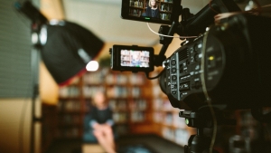 C&oacute;mo hacer una pel&iacute;cula en casa, todo lo que necesitas saber
