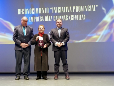 El Grupo Díaz Cadenas cierra el año con dos premios a la labor solidaria que realiza