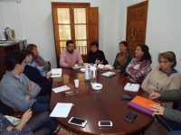 El Ayuntamiento de Gines y los colegios de la localidad mejoran su coordinaci&oacute;n