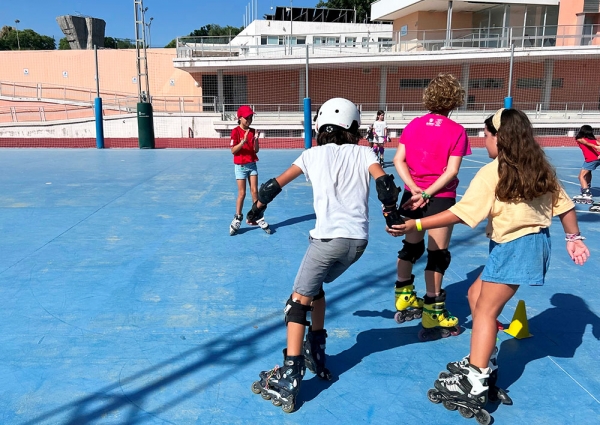 El Ayuntamiento de Tomares ofrece una amplia oferta de Escuelas Deportivas Municipales para la temporada 2025/2026