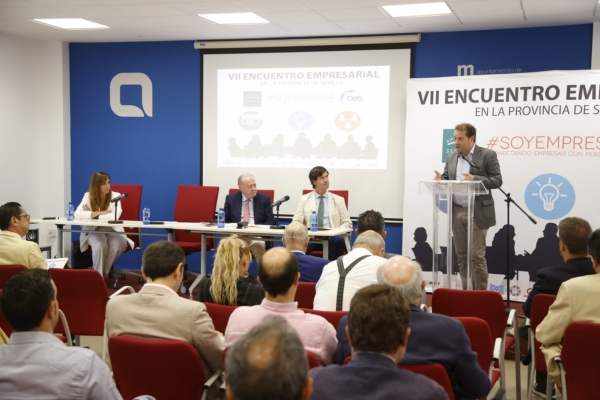 Los empresarios sevillanos se re&uacute;nen en Mairena para conocer claves de futuro