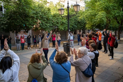 Mairena comienza un proyecto intergeneracional para unir a jóvenes y mayores a través del deporte
