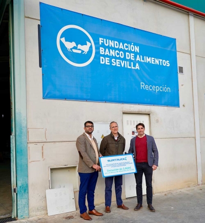Surtruck dona al Banco de Alimentos de Sevilla el importe de sus cestas de Navidad para adquirir más de 3.300 litros de leche