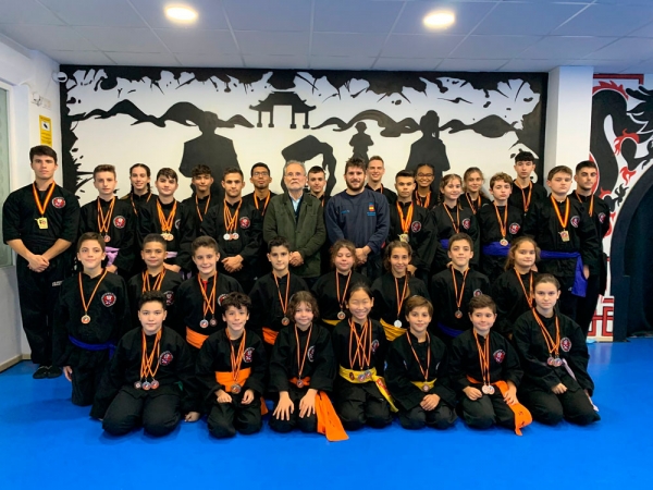 La Escuela Internacional de Kung Fu hace a Andalucía Campeona de España