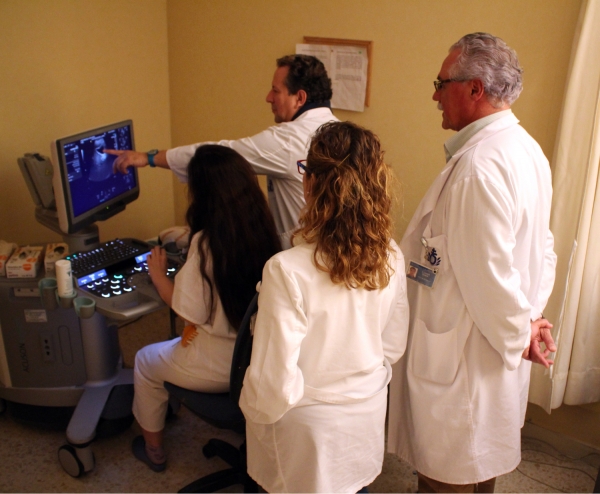 Las VI Jornadas sobre T&eacute;cnicas Radiol&oacute;gicas pondr&aacute;n en valor el papel de los t&eacute;cnicos en la realizaci&oacute;n de ecograf&iacute;as del Hospital San Juan de Dios del Aljarafe