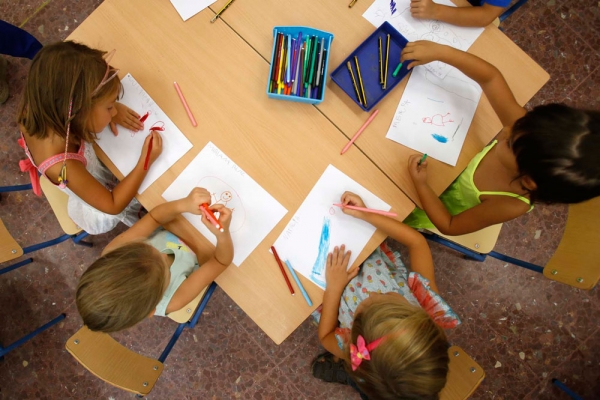 El Ayuntamiento de Mairena ampl&iacute;a las ayudas sociales con m&aacute;s subvenciones para material escolar