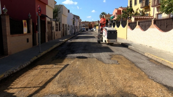 Comienza en Gines la mayor campa&ntilde;a de asfaltado municipal en d&eacute;cadas