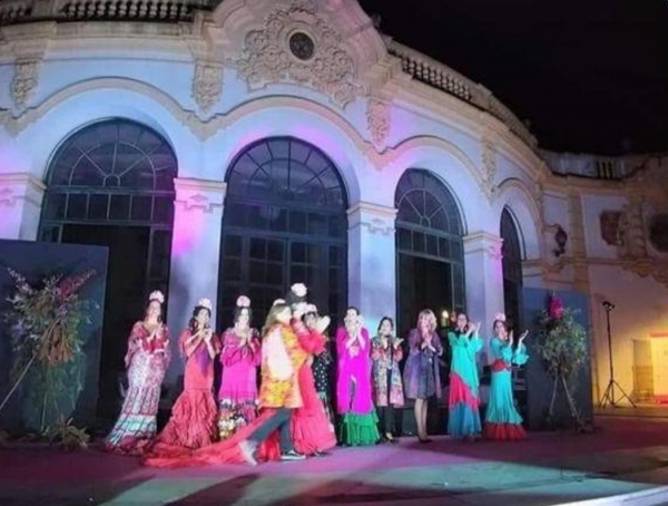 Arte, moda y solidaridad se dan la mano en la V Gala Rosa a beneficio de la investigaci&oacute;n del c&aacute;ncer de mama
