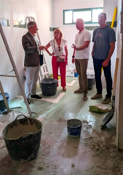 Araúz destaca una inversión de más de un millón en el IES Severo Ochoa de San Juan de Aznalfarache para mejorar sus instalaciones