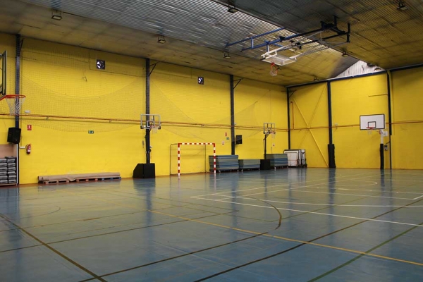 El Ayuntamiento de Gines saca a licitaci&oacute;n la nueva pista del Pabell&oacute;n Cubierto Municipal