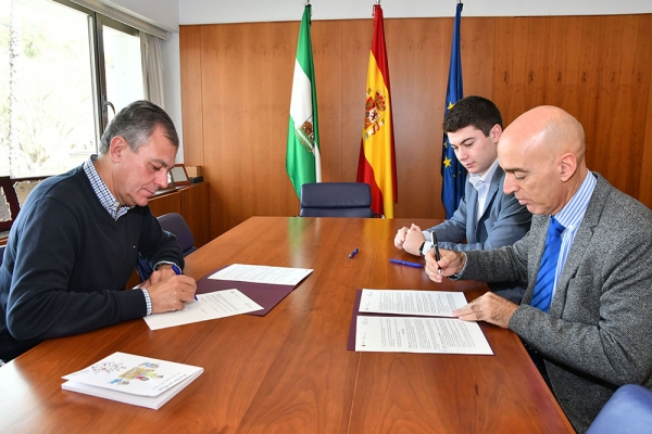 &ldquo;Tomares con Clase 2020&rdquo;,  un concurso literario que premiar&aacute; a los j&oacute;venes escritores con la publicaci&oacute;n de dos libros