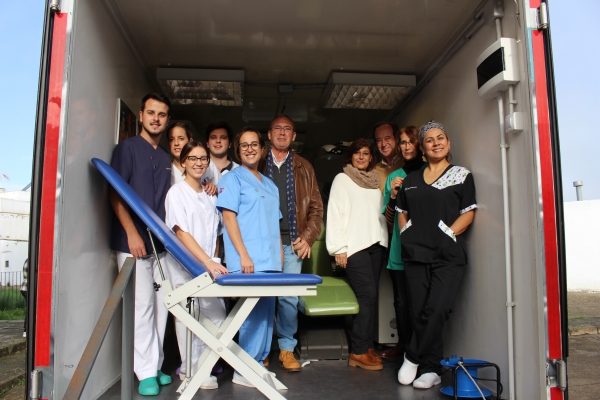 Los alumnos de infantil  en San Juan de Aznalfarache comienzan las revisiones dentales a trav&eacute;s de la Fundaci&oacute;n Odontolog&iacute;a Social