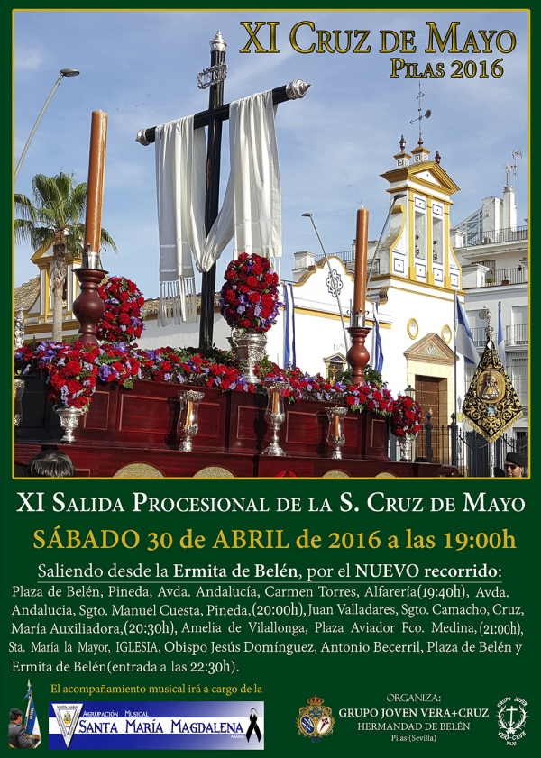 Salida en procesi&oacute;n de la Cruz de Mayo de Pilas 2016