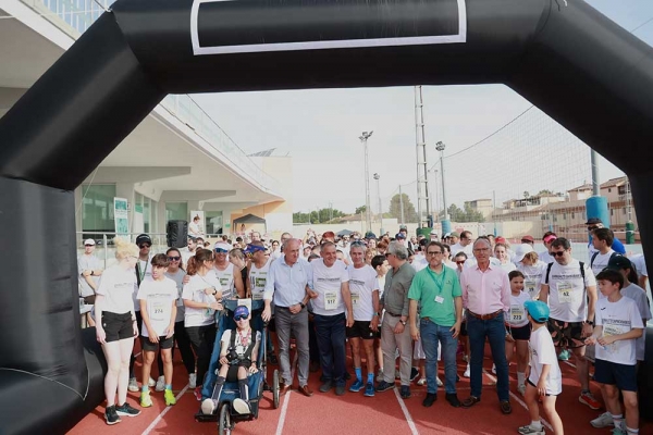 395 personas corren en Tomares por la inclusi&oacute;n de las personas con discapacidad en la XVI Carrera de las Capacidades