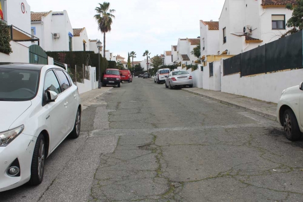 Pr&oacute;xima renovaci&oacute;n de la pavimentaci&oacute;n y las instalaciones  de la calle El Lor&oacute;n de Gines