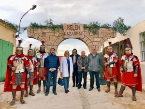 Santiponce inaugura la novena edici&oacute;n de su Bel&eacute;n Viviente, en el que participan 250 figurantes y 60 animales