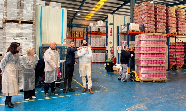 El alcalde de Dos Hermanas destaca la apuesta por la sostenibilidad y por el empleo de Fabrienvaf Nuca