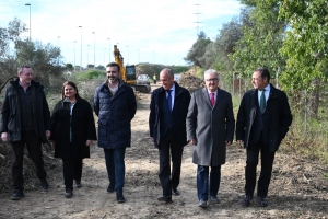 La Junta invierte 486.416 euros en el adecentamiento de la v&iacute;a pecuaria de Tomares y Bormujos