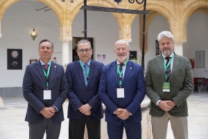 La Escuela Universitaria de Graduados Sociales de Osuna lleva tres d&eacute;cadas formando a profesionales en la provincia