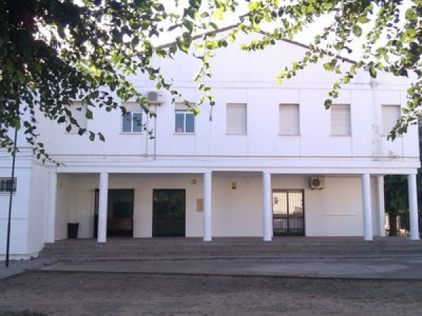 El ayuntamiento de Gelves pide a la Junta el cierre del CEIP Duques de Alba ante el incremento de casos de COVID entre el profesorado