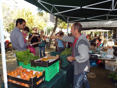 Gines celebra su mercado ecol&oacute;gico